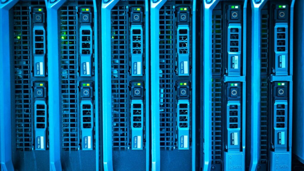 Как да реагират администраторите на уязвимостта в Microsoft Entra ID?